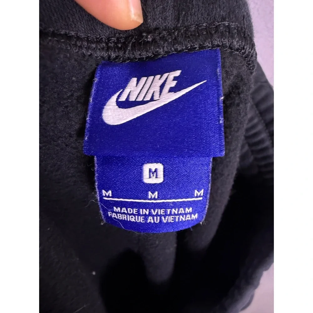 Nike ‎ Mens M Black Joggers Gym Workout Swoosh Club Fleece Sweatpants